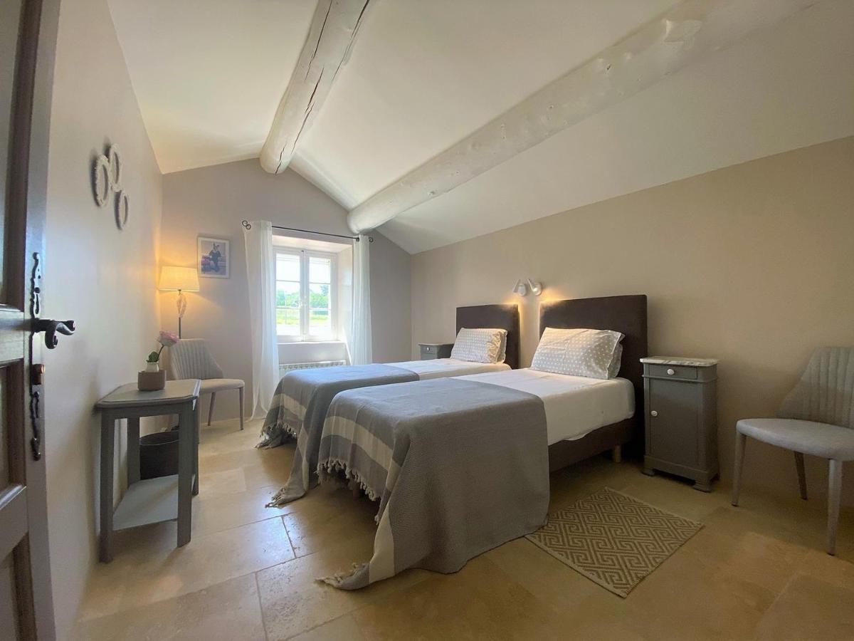 Desir De Provence Bed & Breakfast ซาริย็องส์ ภายนอก รูปภาพ