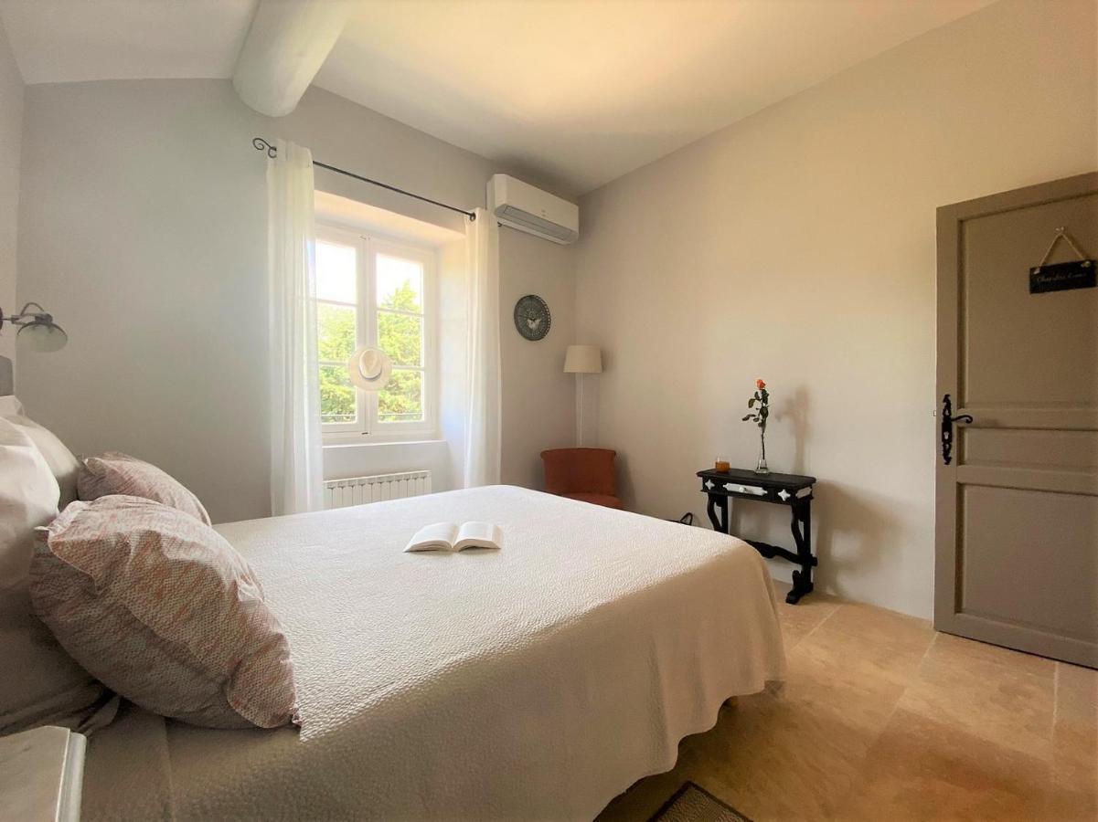 Desir De Provence Bed & Breakfast ซาริย็องส์ ภายนอก รูปภาพ