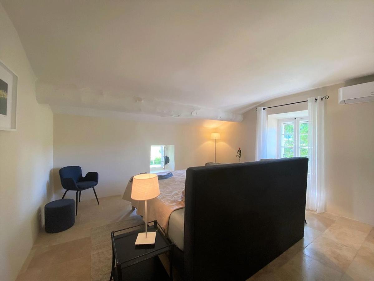 Desir De Provence Bed & Breakfast ซาริย็องส์ ภายนอก รูปภาพ