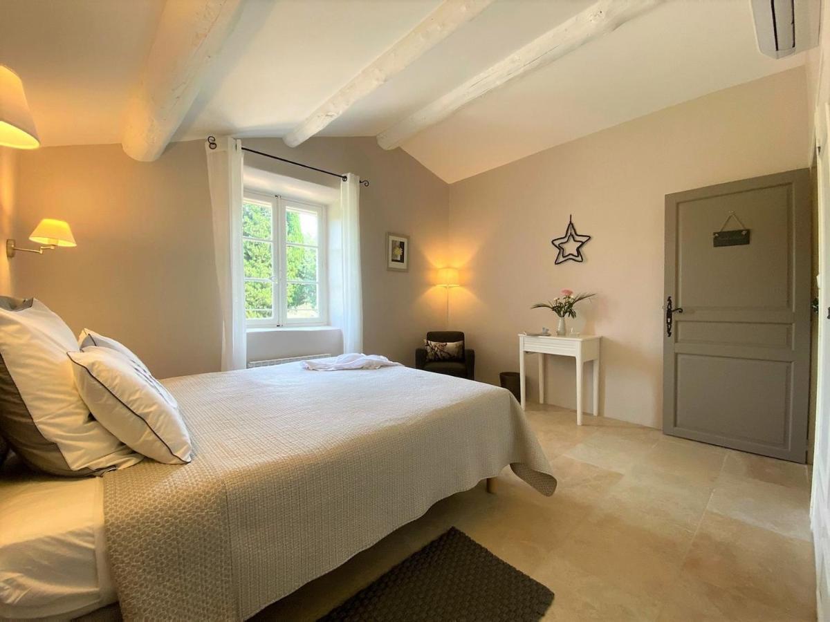 Desir De Provence Bed & Breakfast ซาริย็องส์ ภายนอก รูปภาพ